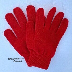 𝖳𝗁𝖾 𝘞𝘐𝘕𝘛𝘌𝘙 𝘼𝘾𝘾𝙀𝙎𝙎𝙊𝙍𝙔 Gloves Red